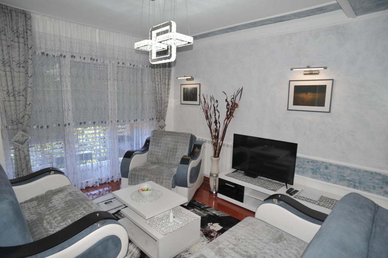 Twins Apartments Čačak Eksteriør billede