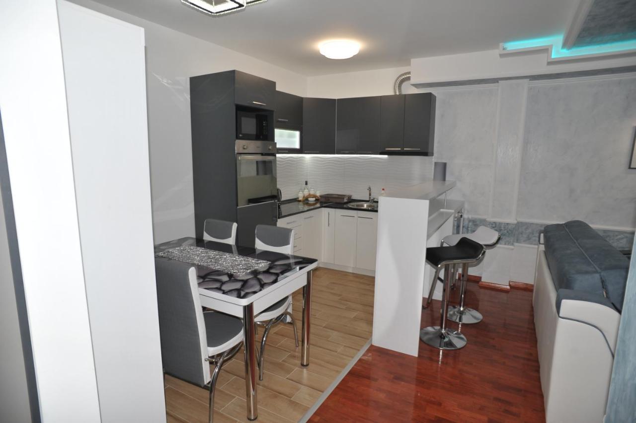 Twins Apartments Čačak Eksteriør billede